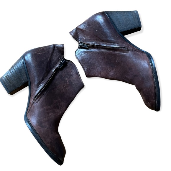 Paul Green | Aubrey Leather Zip Ankle Boots 7 - Picture 8 of 11